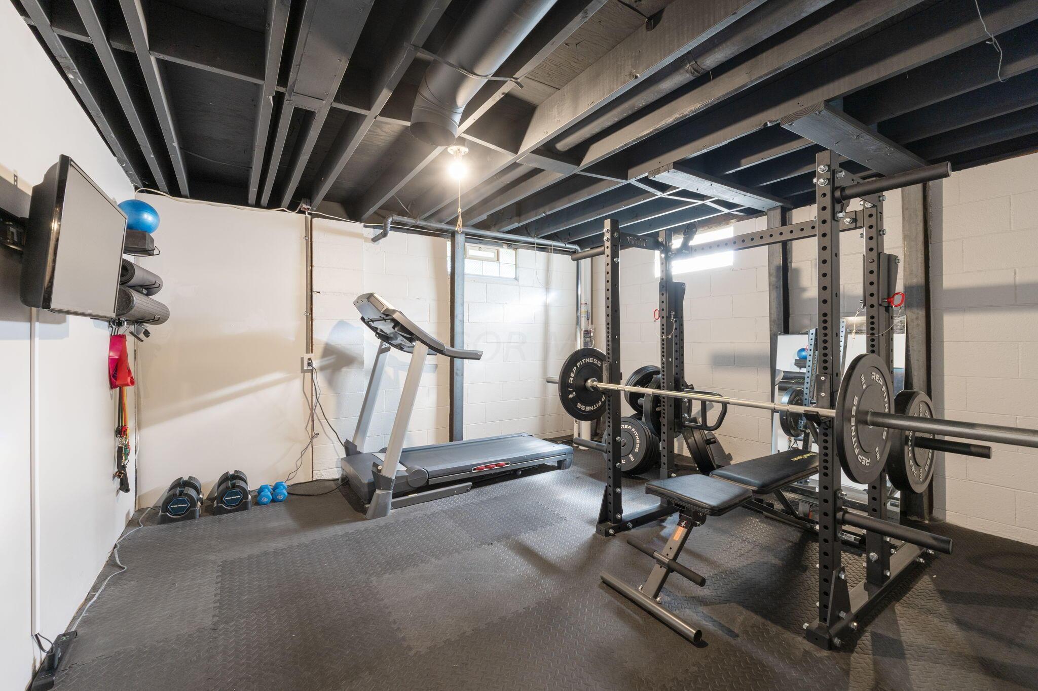 5328 Hedgewood Road Columbus, OH 43229 - Photo 27 of 36 Lower Level Flex Space/Gym