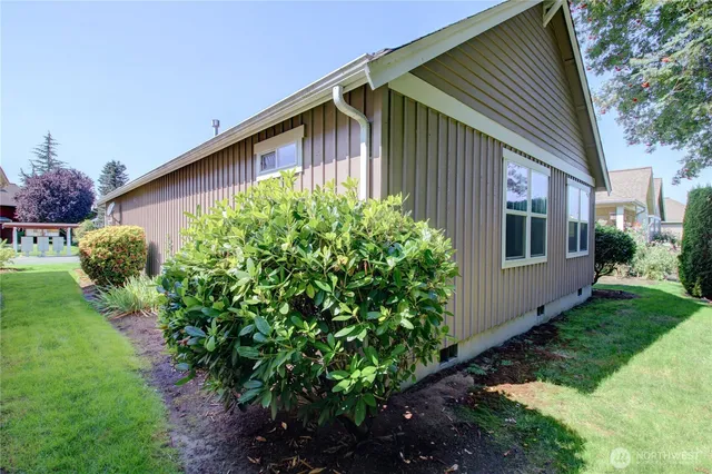 $477,500 | 448 Garden Lane, Unit 44, Burlington, WA 98233