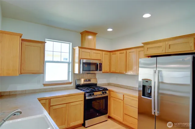 $477,500 | 448 Garden Lane, Unit 44, Burlington, WA 98233