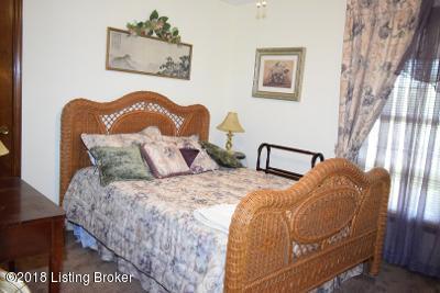 6309 Smithfield Road Smithfield, KY 40068 - Photo 44 of 57 28