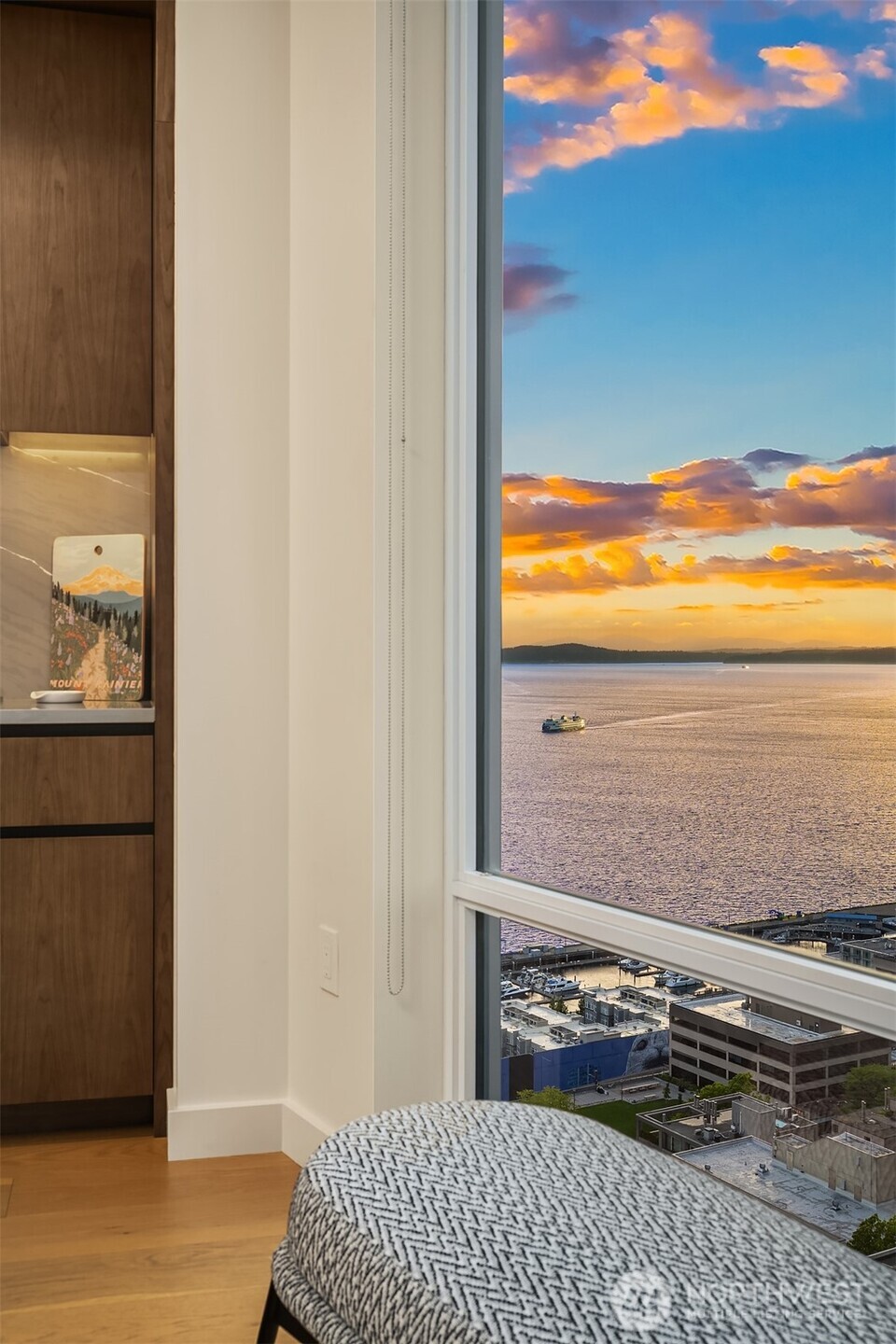 121 Stewart Street, Unit 2501 Seattle, WA 98101 - Photo 8 of 40