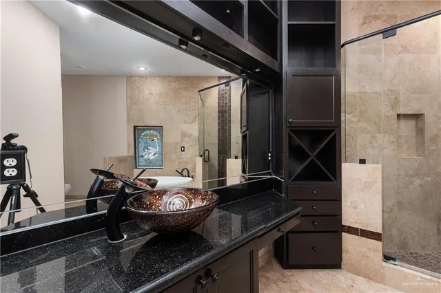 $399,000 | 2712 Cornell Avenue, McAllen, TX 78504