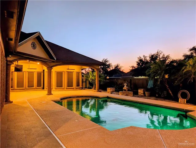 $399,000 | 2712 Cornell Avenue, McAllen, TX 78504