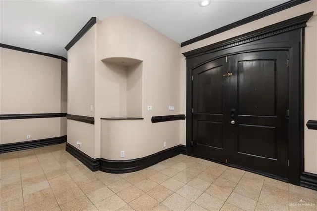 $399,000 | 2712 Cornell Avenue, McAllen, TX 78504