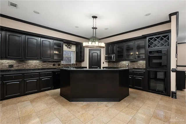 $399,000 | 2712 Cornell Avenue, McAllen, TX 78504