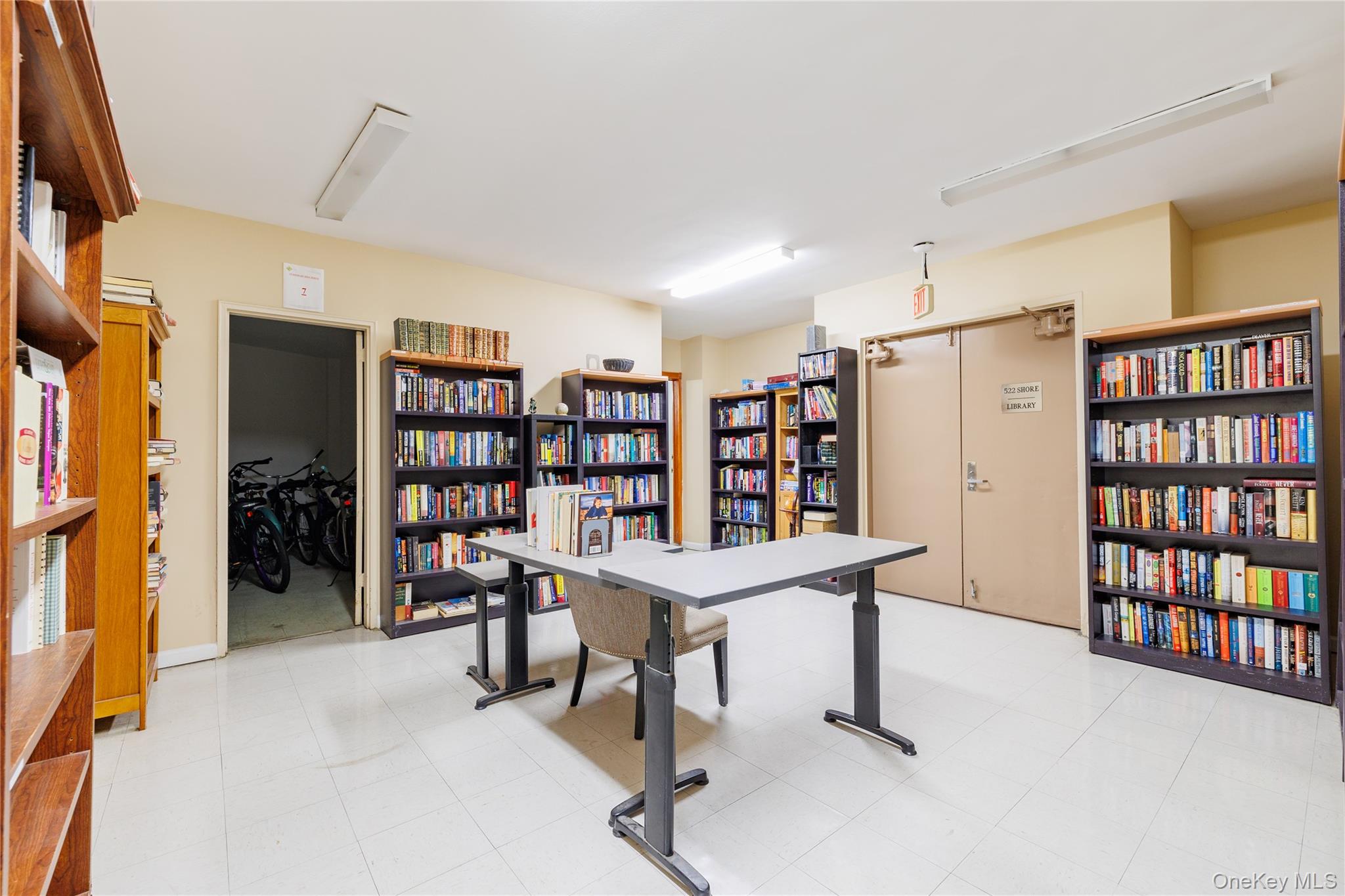 522 Shore Road, Unit 5P Long Beach, NY 11561 - Photo 24 of 28 Community Library