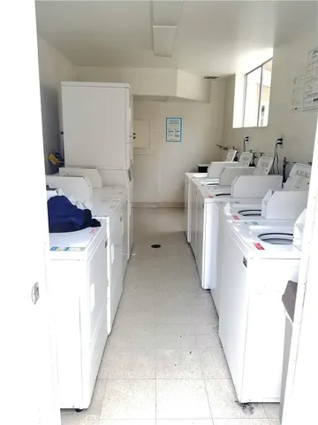 $520,000 | 10757 Hortense Street, Unit 112, North Hollywood, CA 91602