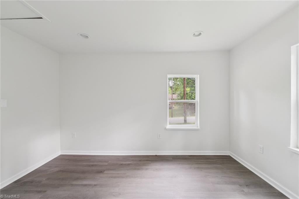 1108 Willow Street Eden, NC 27288 - Photo 7 of 17