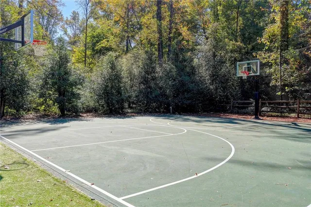 $525,000 | 2590 Camden Glen Court, Roswell, GA 30076