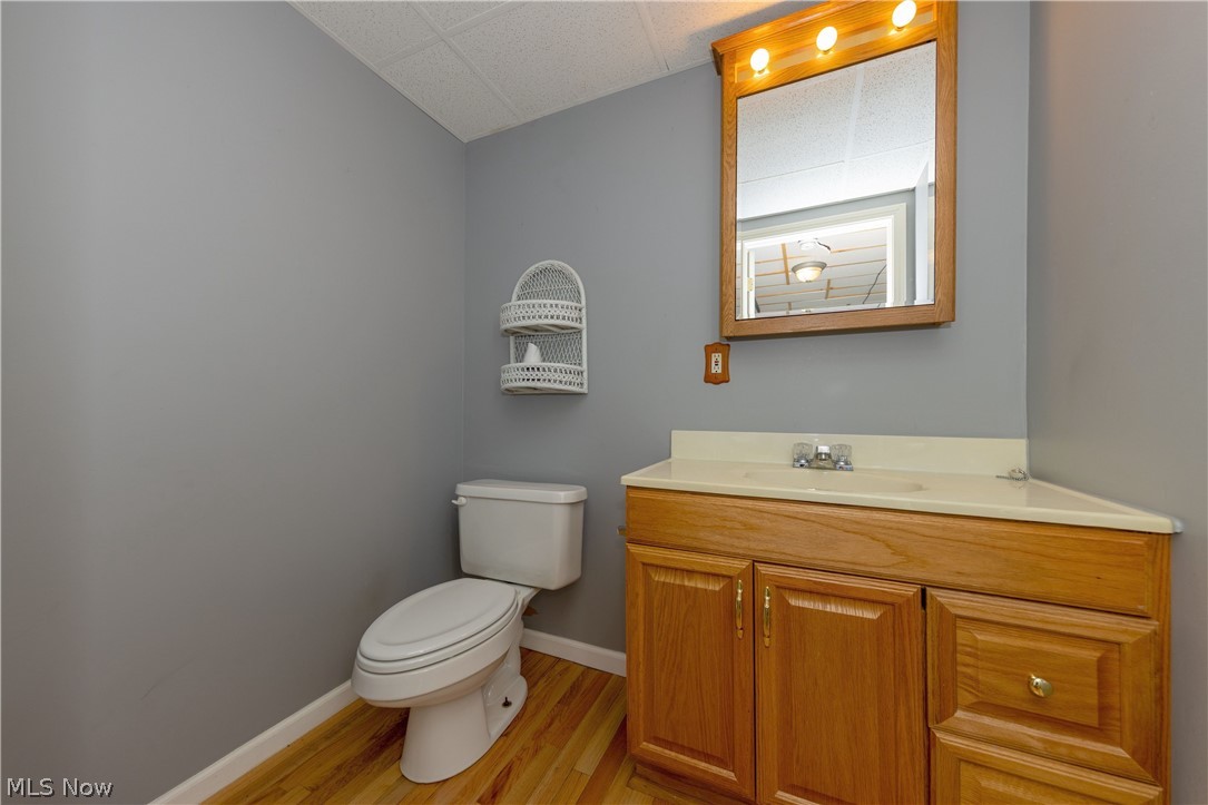 25881 Kennedy Ridge Road North Olmsted, OH 44070 - Photo 33 of 35 Lower level half bathroom!
