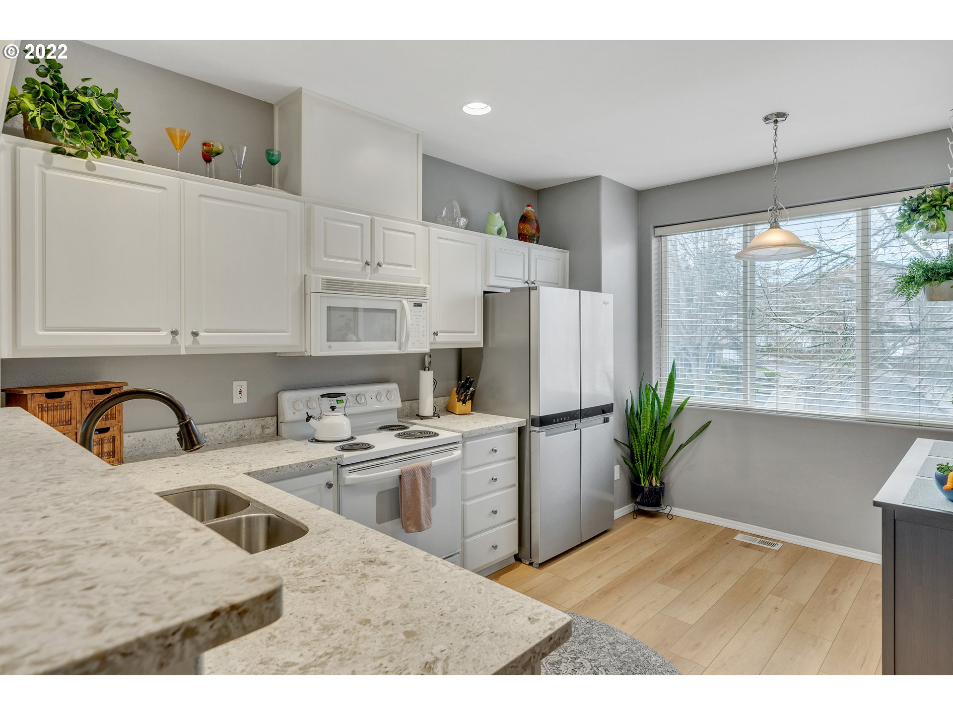 13780 Southwest Scholls Ferry Road, Unit 104 Beaverton, OR 97007 - Photo 11 of 22 Gallery Image 11