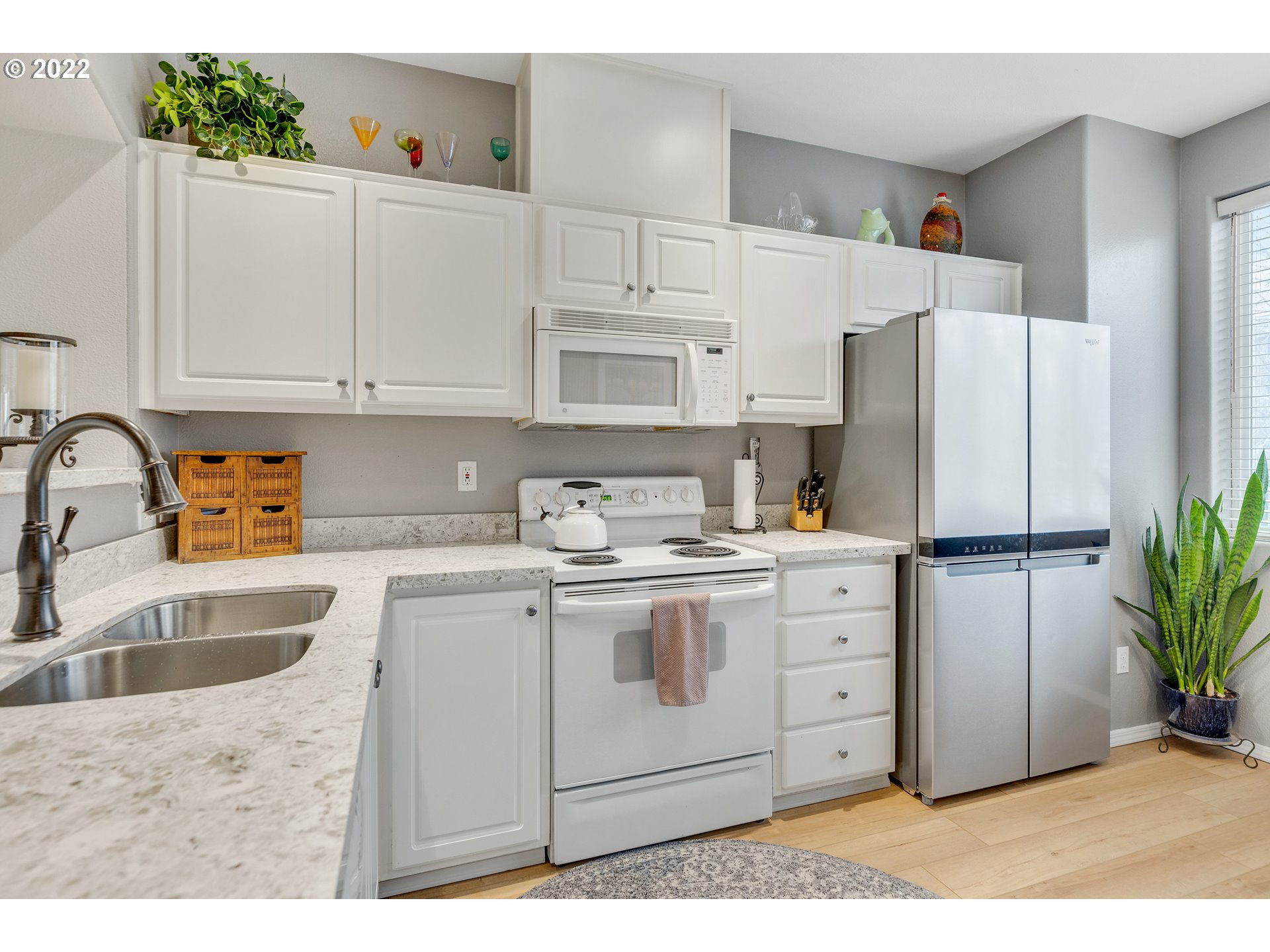 13780 Southwest Scholls Ferry Road, Unit 104 Beaverton, OR 97007 - Photo 12 of 22 Gallery Image 12
