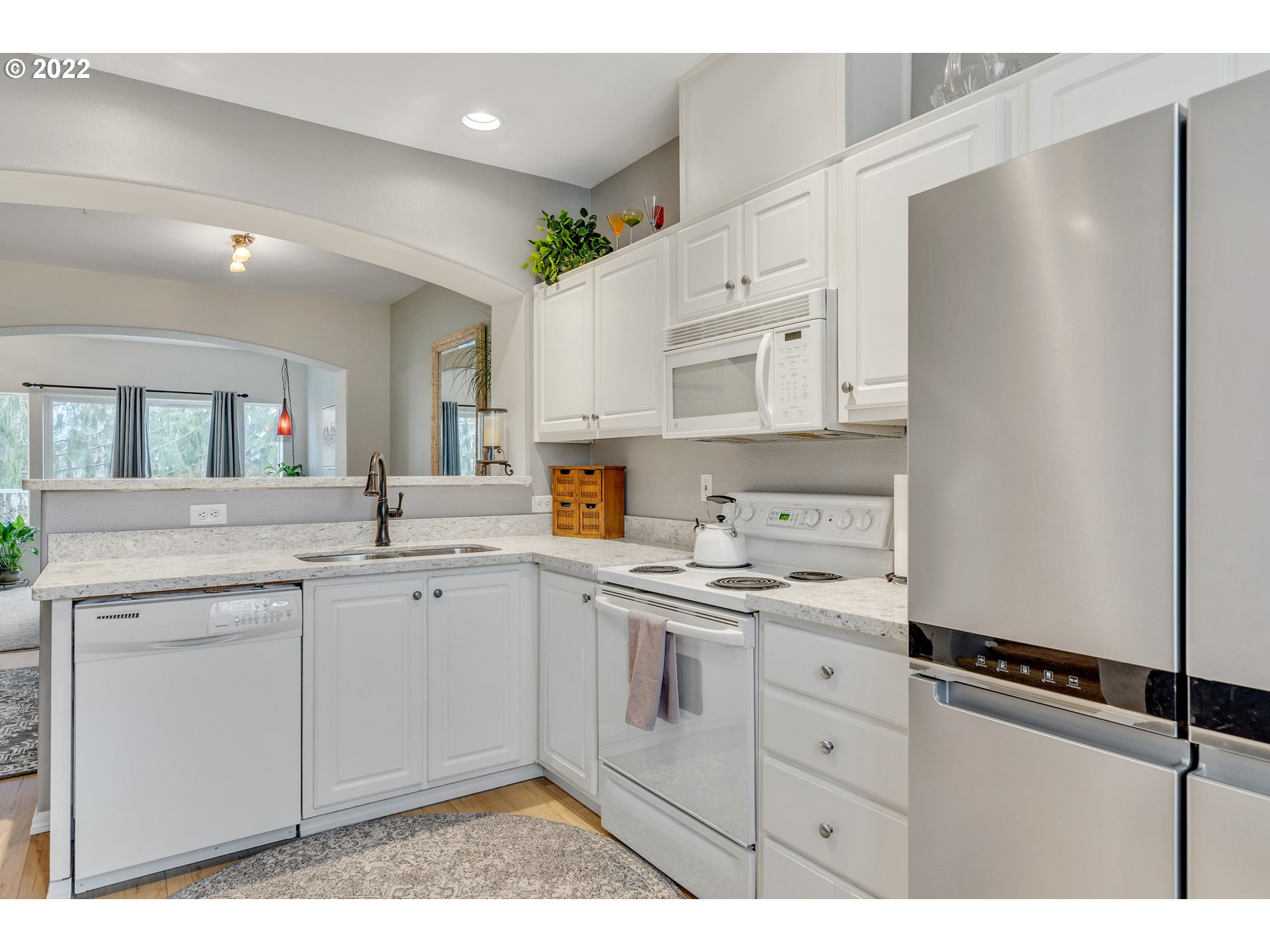 13780 Southwest Scholls Ferry Road, Unit 104 Beaverton, OR 97007 - Photo 10 of 22 Gallery Image 10