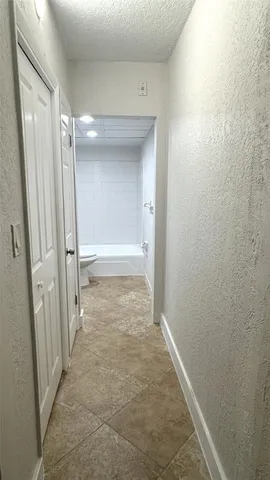 $1,700 | 760 Southeast 2nd Avenue, Unit D111, Deerfield Beach, FL 33441