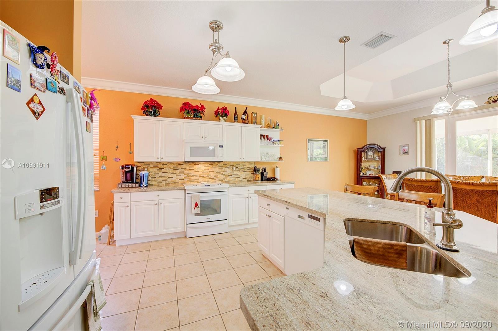 2148 Northeast 38th Road Homestead, FL 33033 - Photo 16 of 39 Gallery Image 16