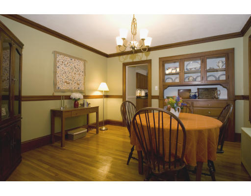 55 Webcowet Road, Unit 1 Arlington, MA 02474 - Photo 4 of 15 Gallery Image 4