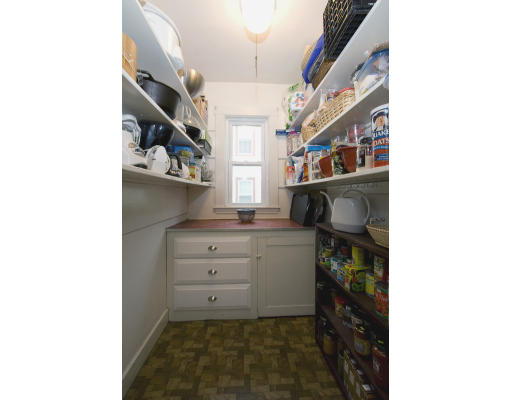 55 Webcowet Road, Unit 1 Arlington, MA 02474 - Photo 9 of 15 Gallery Image 9