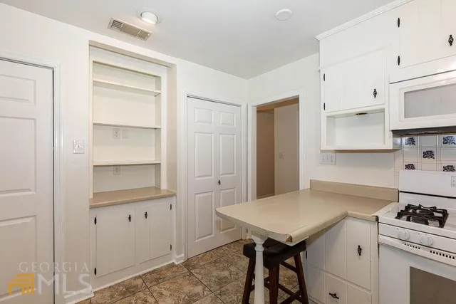 $1,900 | 404 East 1st Street, Springfield, GA 31329