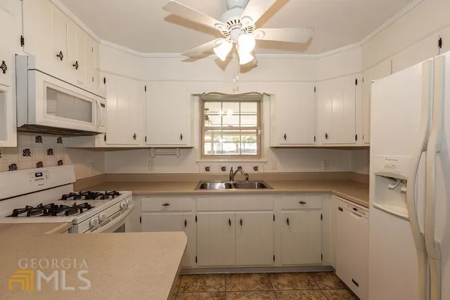 $1,900 | 404 East 1st Street, Springfield, GA 31329