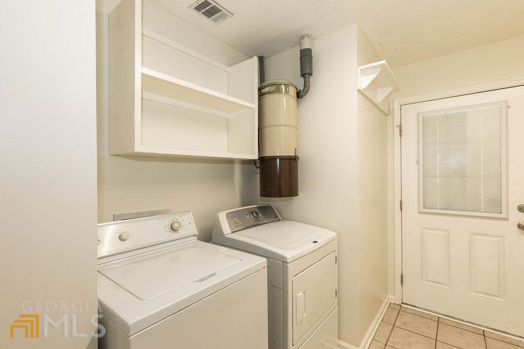 404 East 1st Street Springfield, GA 31329 - Photo 15 of 45