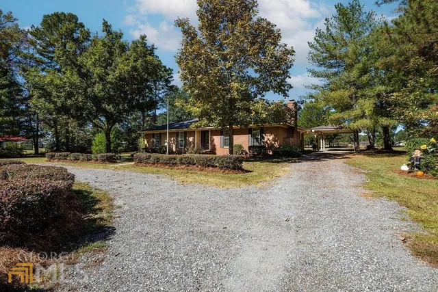 $1,900 | 404 East 1st Street, Springfield, GA 31329