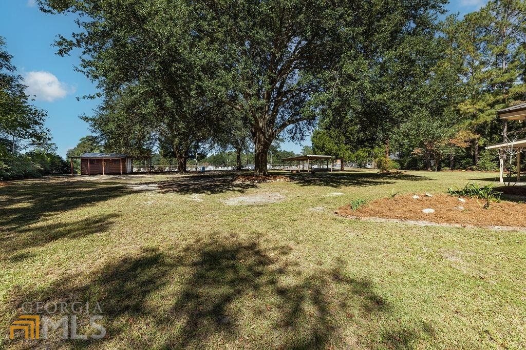 404 East 1st Street Springfield, GA 31329 - Photo 36 of 45