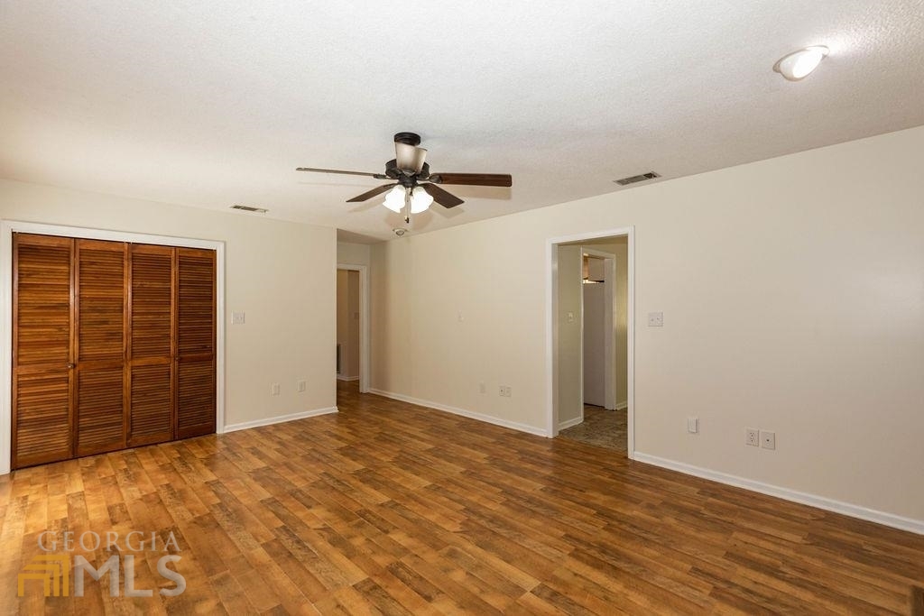 404 East 1st Street Springfield, GA 31329 - Photo 5 of 45