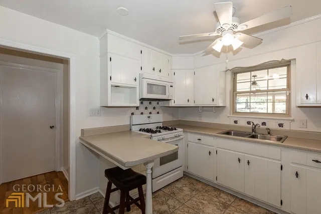 $1,900 | 404 East 1st Street, Springfield, GA 31329