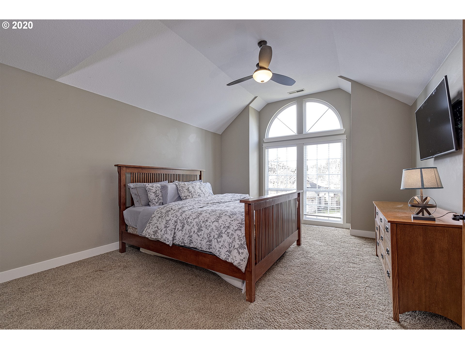 9805 Southwest Dapplegrey Loop Beaverton, OR 97008 - Photo 21 of 31 Gallery Image 21