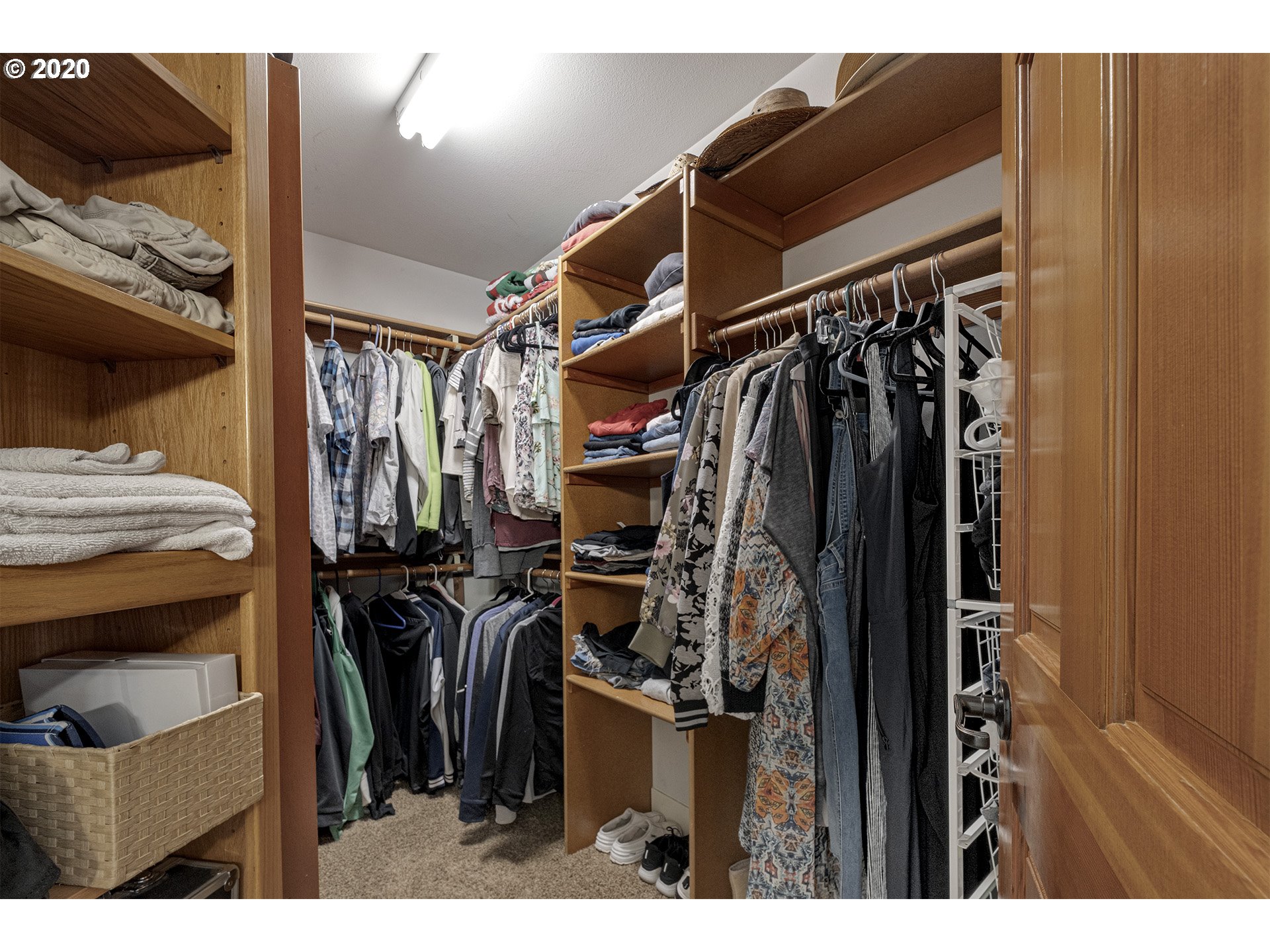 9805 Southwest Dapplegrey Loop Beaverton, OR 97008 - Photo 23 of 31 Gallery Image 23