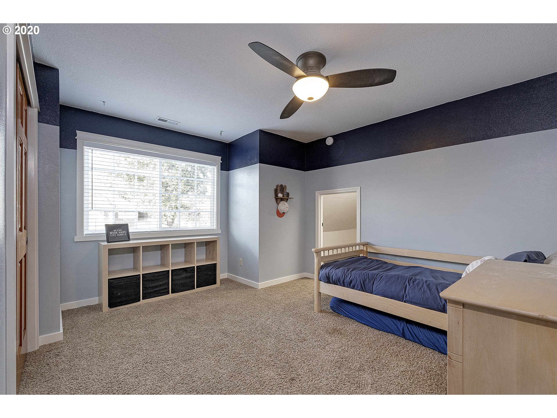 9805 Southwest Dapplegrey Loop Beaverton, OR 97008 - Photo 25 of 31 Gallery Image 25