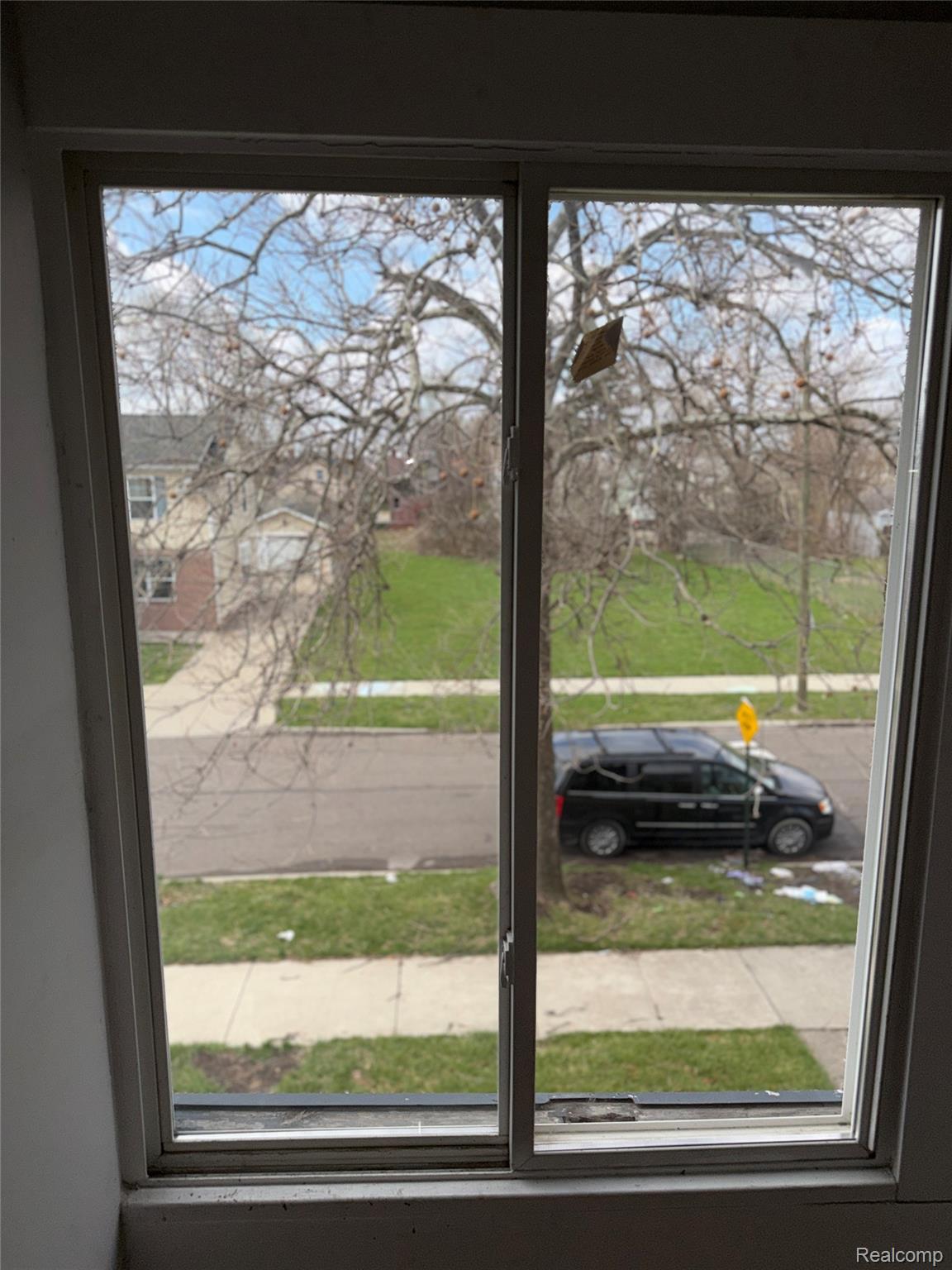 2174 Springle Street Detroit, MI 48215 - Photo 4 of 15