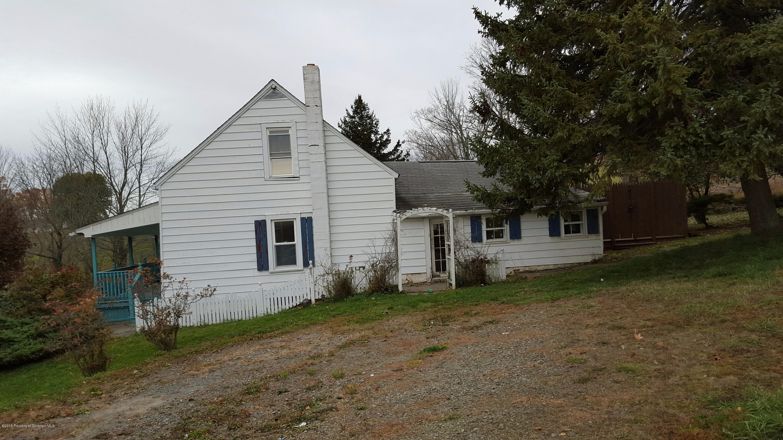611 Sutton Road New Milford, PA 18834 - Photo 2 of 20 Gallery Image 2