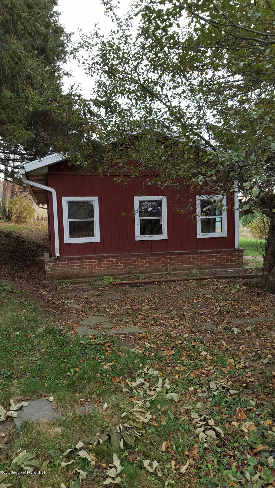 611 Sutton Road New Milford, PA 18834 - Photo 4 of 20 Gallery Image 4