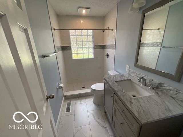 1935 Randall Road Indianapolis, IN 46240 - Photo 14 of 24