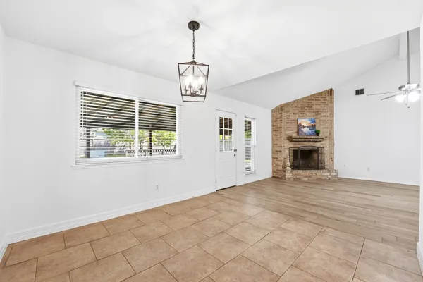 $2,150 | 29038 Deadwood Lane, Conroe, TX 77384