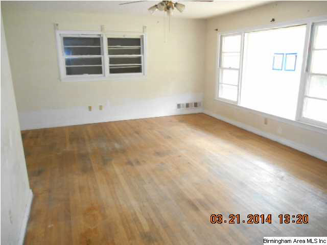 528 Orchid Road Birmingham, AL 35215 - Photo 6 of 8