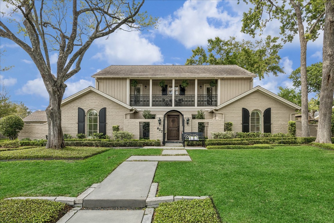 627 Ramblewood Road Houston, TX 77079 - Photo 1 of 48 Welcome home to this stately 5bdrm 3.5 bath with an attached Guest Apt or Mother in law suite. New exterior paint and lighting '26. Great curb appeal!