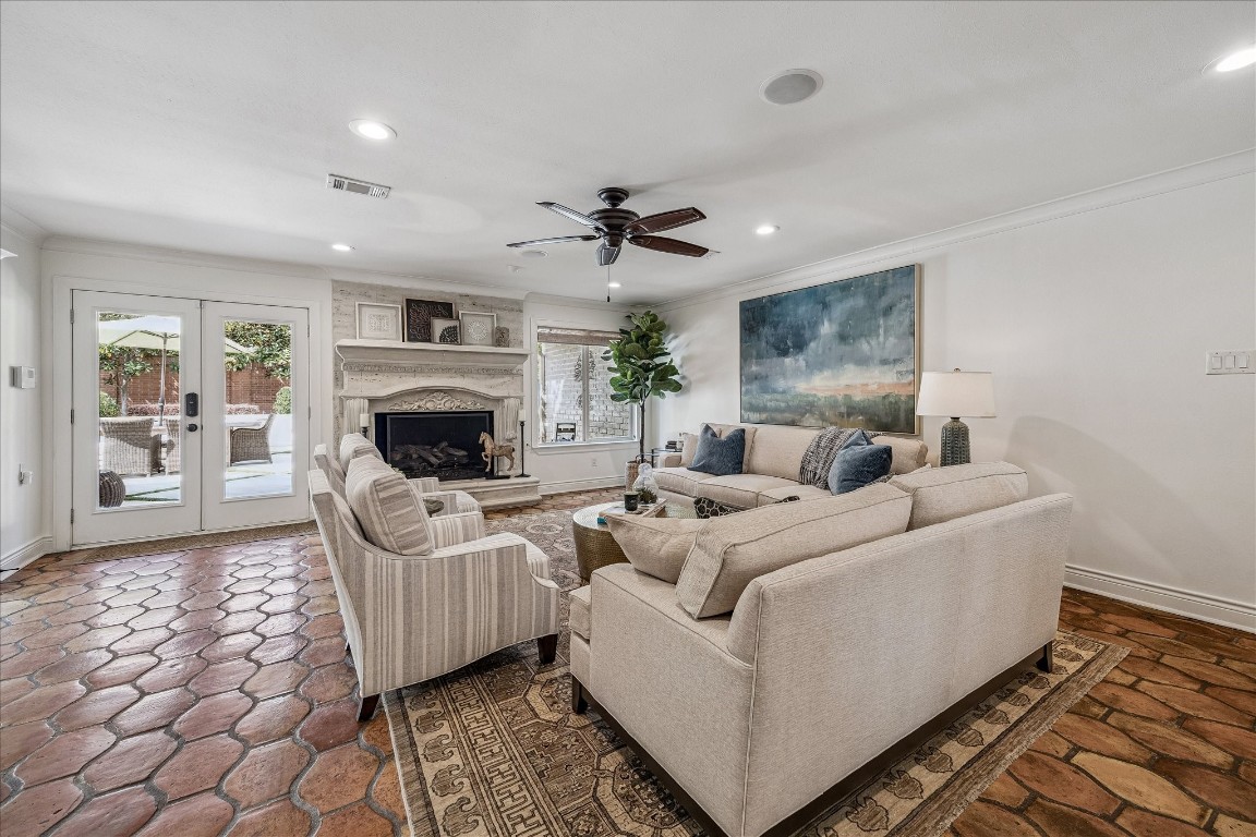 627 Ramblewood Road Houston, TX 77079 - Photo 16 of 48 Another view of the charming and spacious family room.
