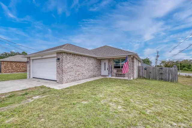 $355,000 | 8505 Carlos Street, Navarre, FL 32566