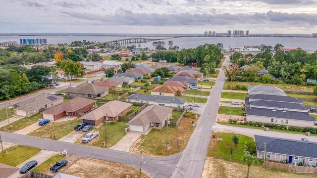 $355,000 | 8505 Carlos Street, Navarre, FL 32566