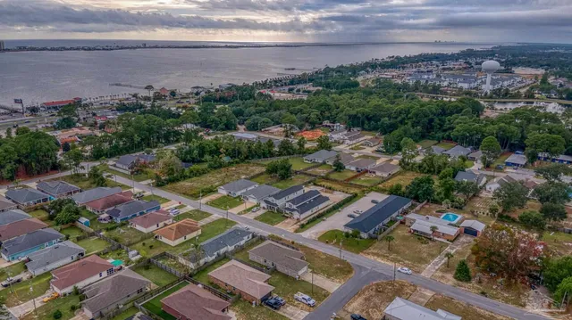 $355,000 | 8505 Carlos Street, Navarre, FL 32566