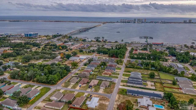 $355,000 | 8505 Carlos Street, Navarre, FL 32566