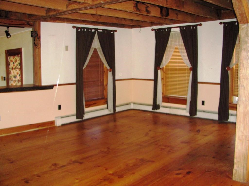 1139 Staples Road Danby, VT 05739 - Photo 5 of 28 Gallery Image 5