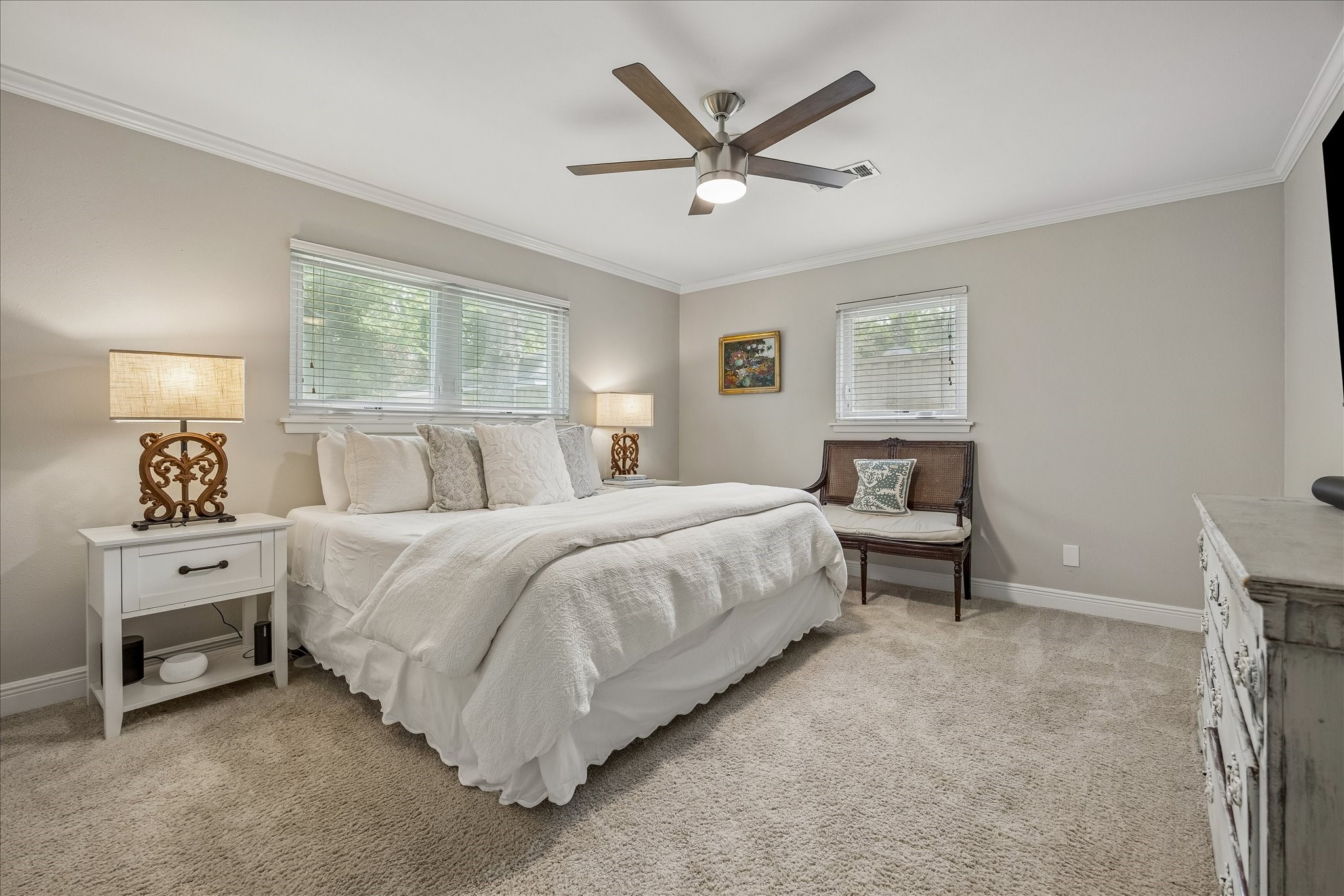 1018 Ben Hur Drive Spring Valley Village, TX 77055 - Photo 17 of 30 Additional view of the spacious primary suite.