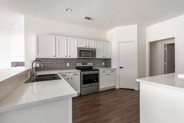 $2,250 | 13240 Berrywood Trail, Fort Worth, TX 76244