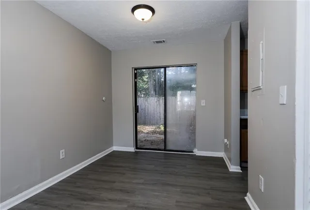 $1,450 | 7000 Oakhill Circle, Austell, GA 30168