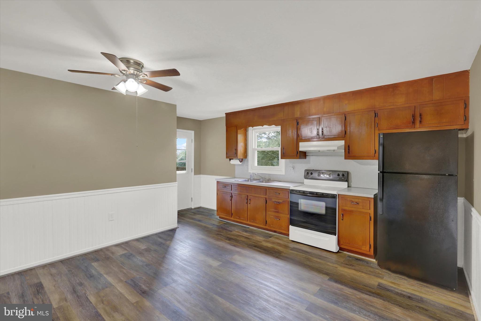 2441 River Road Middletown, PA 17057 - Photo 4 of 20 a kitchen with stainless steel appliances a refrigerator and a stove top oven