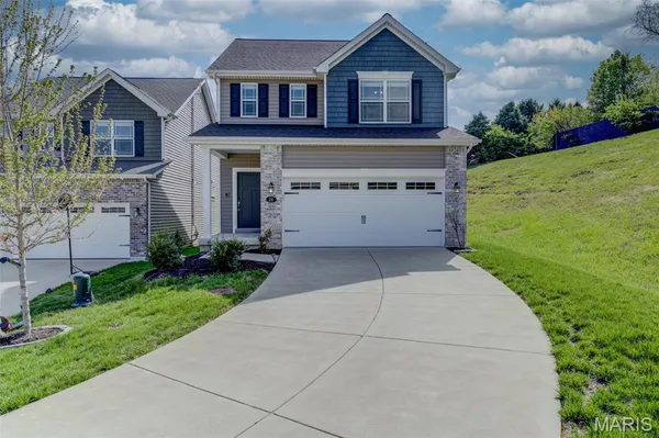 $2,800 | 26 Rydal Place, St. Charles, MO 63303