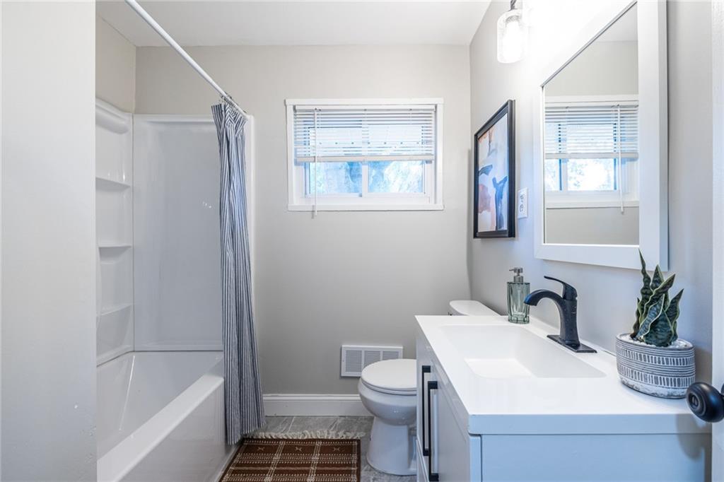 3276 Bobbie Lane Decatur, GA 30032 - Photo 32 of 49 Gallery Image 32